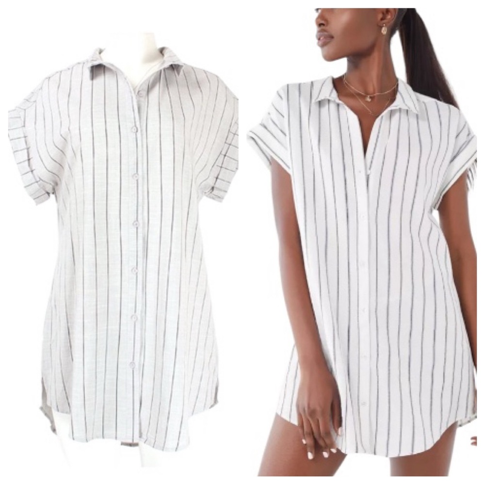Striped  gray & black striped Button-Front Tunic size large